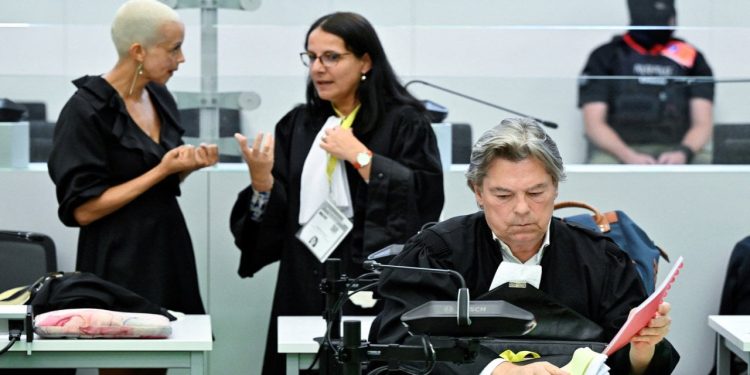 Belçika'da 2016 bombalamaları nedeniyle sekiz sanığa hapis cezası