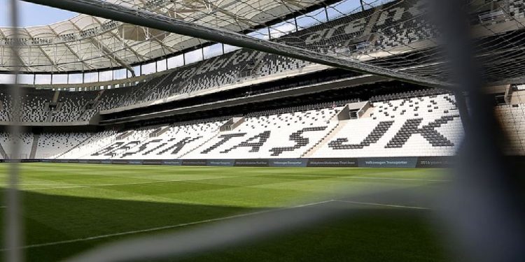 Beşiktaş'ta sürpriz transfer: Yeniden evine döndü!