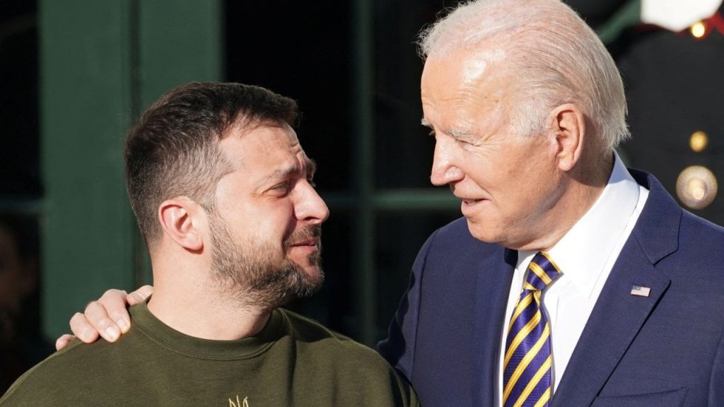 Biden, Zelenskiy'i Beyaz Saray'da ağırlayacak: Daha fazla askeri yardım gündemde