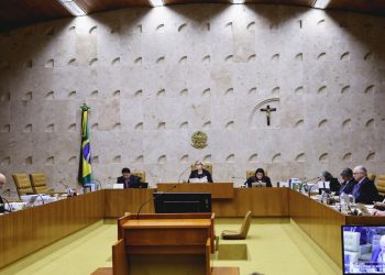 Brezilya'da Kongre baskını davaları: Üç Bolsonaro destekçisine ağır hapis cezası