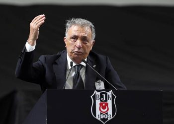 "Bu hakemler gitsin" diyen tek kulüp başkanıyım, gerekirse seçime de gideriz