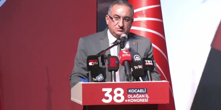 CHP Genel Başkan Aday Adayı Karahasan: Kemalizm asıl şimdi; CHP tam sol ileri