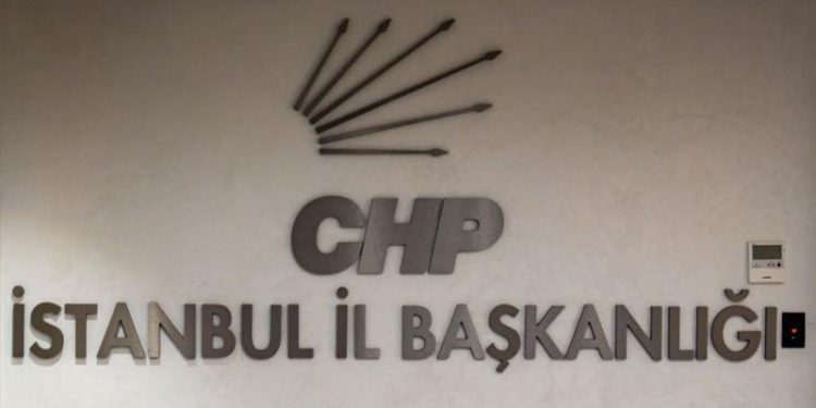 CHP’de İstanbul yarışı: Genel Merkez ve ‘değişimciler’ arasındaki dengeler nasıl şekilleniyor?