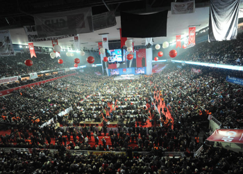 CHP’de değişimin gölgesinde kongreler: İzmir sil baştan...