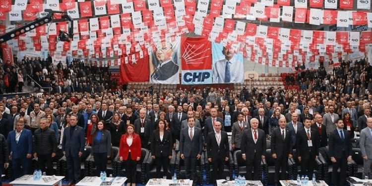 CHP'de kurultay tarihi belli oluyor! Salı günü netlik kazanacak