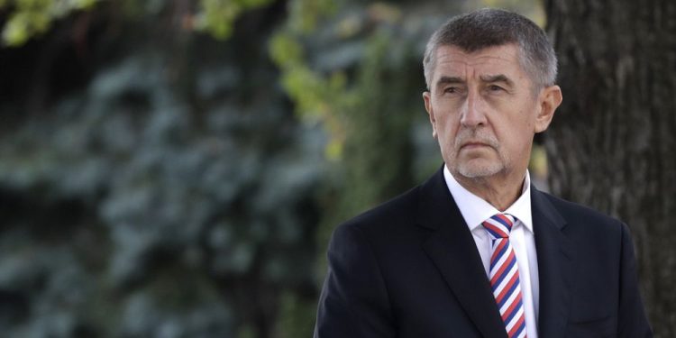 Çekya Yüksek Mahkemesi: Eski Başbakan Babis dolandırıcılık suçundan yeniden yargılanacak