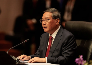 Çin Başbakanı Li Qiang: Yeni bir Soğuk Savaş’tan kaçınmalıyız