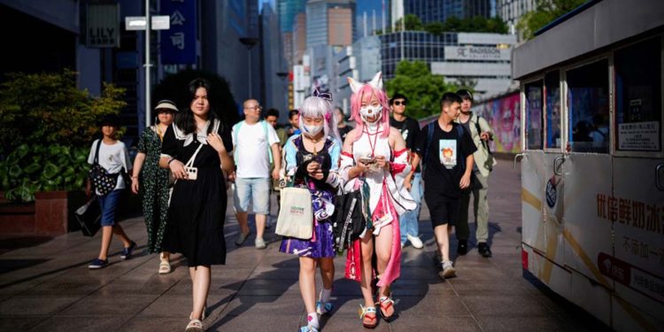 Çin'de yasa tasarısı: 'Milli duyguları inciten' kıyafet ve davranışlara ceza yolda