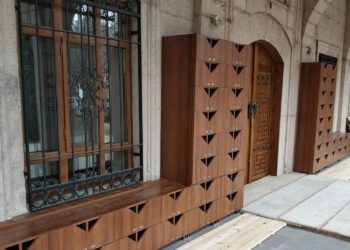 Cuma namazında ayakkabı çalan 17 yaşındaki çocuğa 11 ay hapis cezası