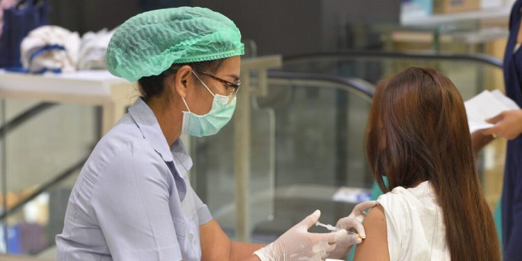 DSÖ: Covid-19 vakaları Ağustos ayında yüzde 38 arttı