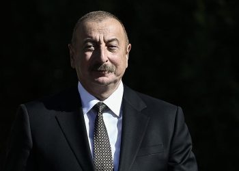Dağlık Karabağ: Azerbaycan, Ermenistan'a nasıl geri adım attırdı?
