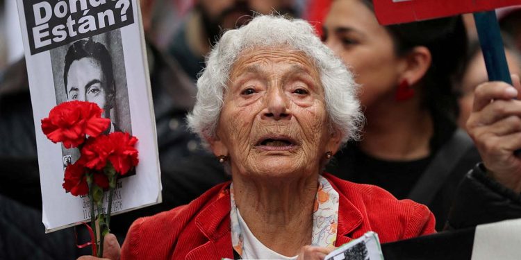 Darbenin üzerinden yarım asır geçti: Şili'de askeri diktatörlük döneminde ölenler ve kaybolanlar anıldı