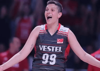 Ebrar'dan final maçı öncesi mesajı: "Zirvedeyim sesin duyulmuyor"