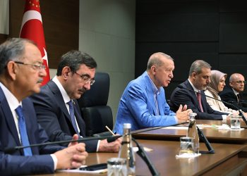 Erdoğan: Gerekirse AB ile yolları ayırabiliriz