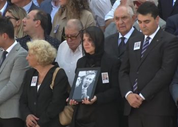 Eski Devlet Bakanı Necmettin Cevheri son yolculuğuna TBMM'de uğurlandı