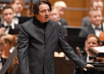 Fazıl Say'dan yeni albüm: “Dünya anne"