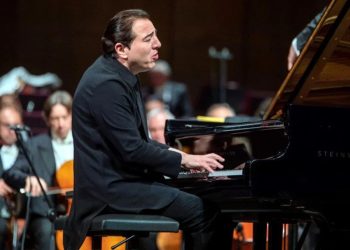 Fazıl Say'dan yeni beste: "100 Yaşında Bir Çocuk"