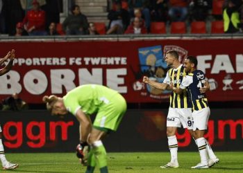 Fenerbahçe, Konferans Ligi'nde gruplarda!