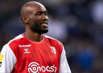 Fenerbahçe transferde gözünü kararttı; Al-Musrati için rekor teklif