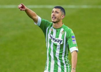 Fenerbahçe'de 6 numara arayışı!