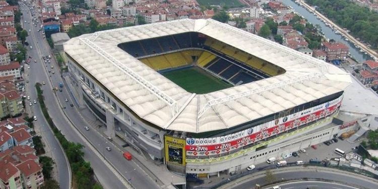 Fenerbahçe'nin "Atatürk Stadı" isim değişikliğine yönetmelik engeli