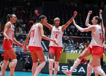 Filenin Sultanları'ndan bir zafer daha: Bulgaristan'a set vermedi