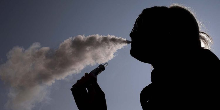 Fransa tek kullanımlık elektronik sigaraları yasaklayacak