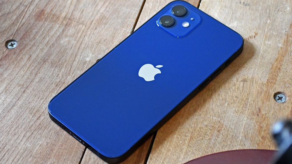 Fransa'da iPhone 12'lerin satışı, yeni bir emre kadar yasaklandı