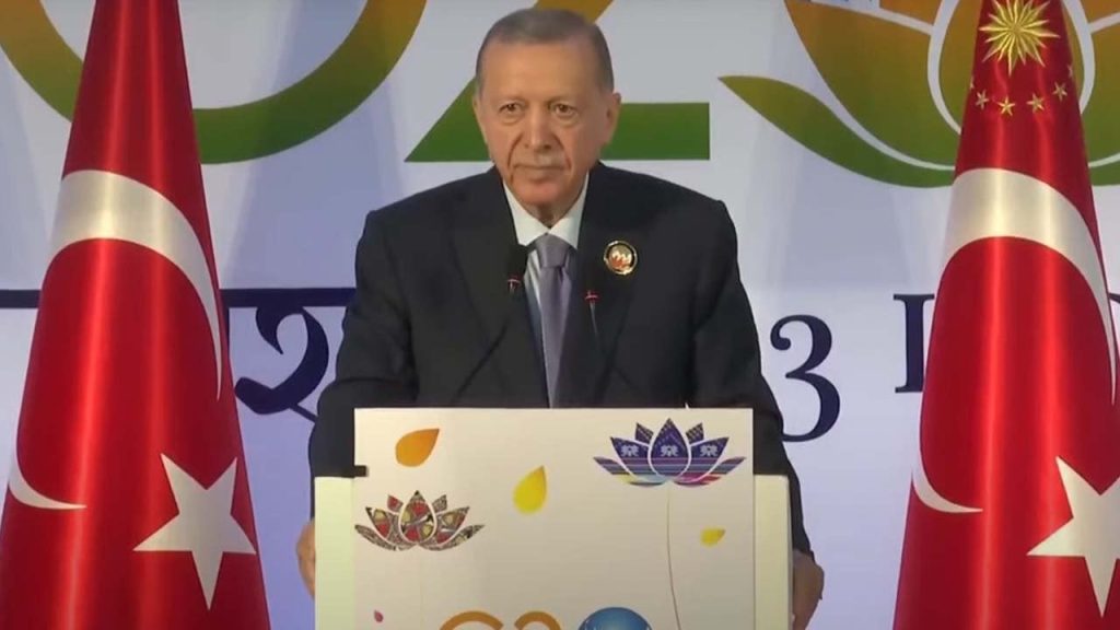 G20 zirvesinin ardından Erdoğan: Biden ile 'ayaküstü' F-16'ları konuştuk