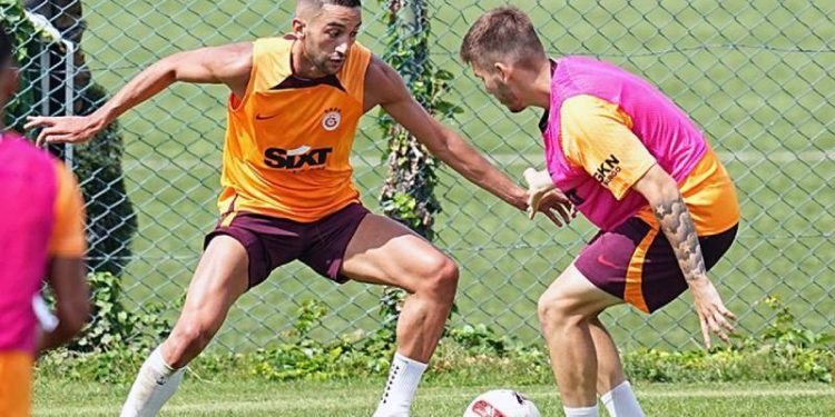 Galatasaray'da Hakim Ziyech sahnede