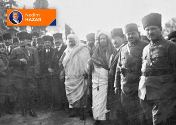 Gelse o Şeyh Meclis’e!