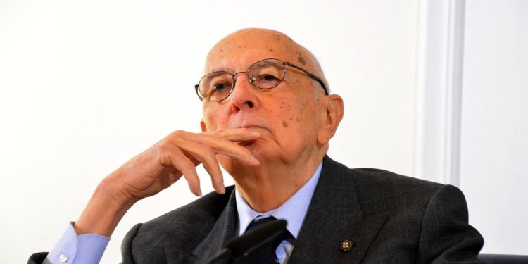 Göreve gelen ilk eski komünistti: İtalya'nın eski cumhurbaşkanı Napolitano 98 yaşında öldü