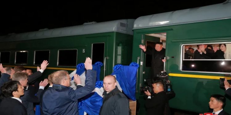 Güney Koreli hükümet yetkilisi: Kuzey Kore lideri Kim Jong-un zırhlı trenle Rusya yolunda