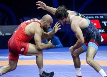 Güreşçi Feyzullah Aktürk dünya üçüncüsü oldu