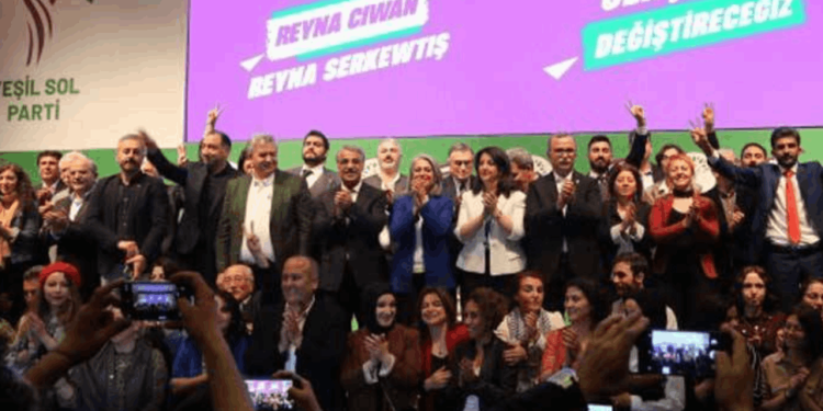 HDP ve Yeşil Sol Parti birleşiyor: Yeni partinin ismi ne olacak? Eş Başkanlık için birçok isim gündemde