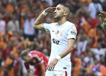 Hakim Ziyech, Manchester United maçını bekliyor