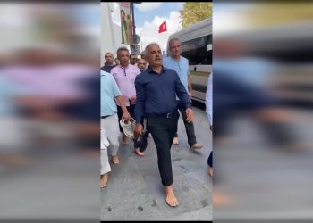 Harb-İş Sendikası'ndan yalın ayak yürüyüş