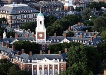 Harvard ‘berbat’ notuyla sınıfta kaldı
