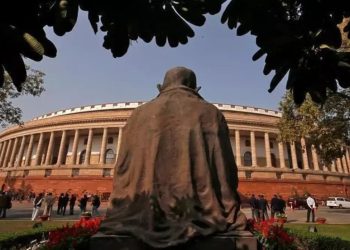 Hindistan'da kadınların parlamentoda temsili yüzde 33'e çıkarılacak: Tartışmalar yaklaşık 30 yıl sürdü