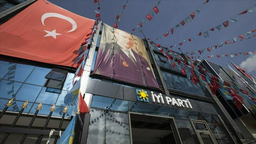 'İYİ Parti-AKP ittifakı olur mu?' sorusuna İYİ Partili üst düzey isimden net yanıt