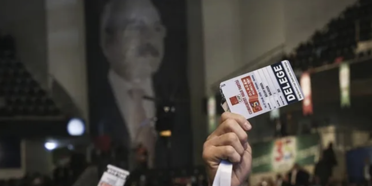 İddia: CHP İstanbul’da delege seçimlerini ‘değişimciler’ önde bitirdi