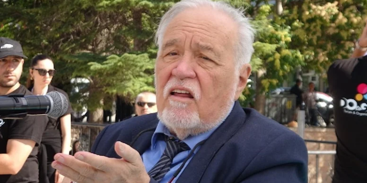 İlber Ortaylı’dan bozuk mikrofon tepkisi: Sinirlenirim demiştim