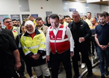 İmamoğlu, sel bölgesinde: İstanbul’un Kanal İstanbul diye bir işi yok; çözmesi gereken daha temel sorunları var