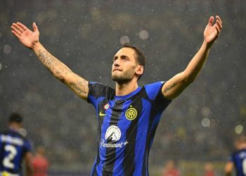 Inter, derbide Milan'a gol oldu yağdı