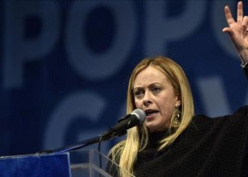 İtalya'dan tartışmalı 'göç' kararnamesi: Göçmenlerin vücutlarını ölçerek yaş tahmini yapılacak