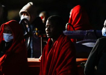 Kanarya Adaları'na göçmen 'çıkarması': Son 24 saatte 603 kişi karaya çıktı