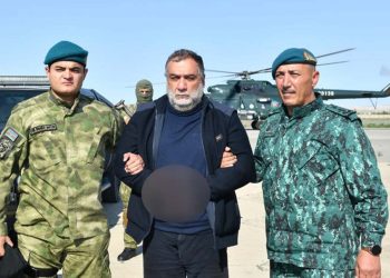 Karabağ'daki yönetimin üst düzey isimlerinden Vardanyan gözaltına alınarak Bakü'ye götürüldü