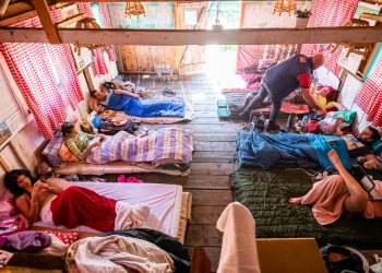 Karadağ'daki 'uzun yatma' yarışması 22 gündür devam ediyor