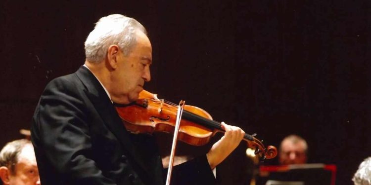 Keman sanatçısı Felix Ayo hayatını kaybetti