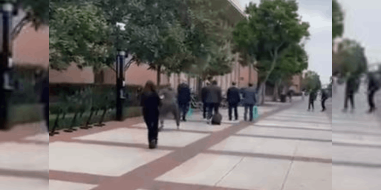 Konferans anında da protesto ettiler: Türk diplomatlar ABD'de saldırıya uğradı